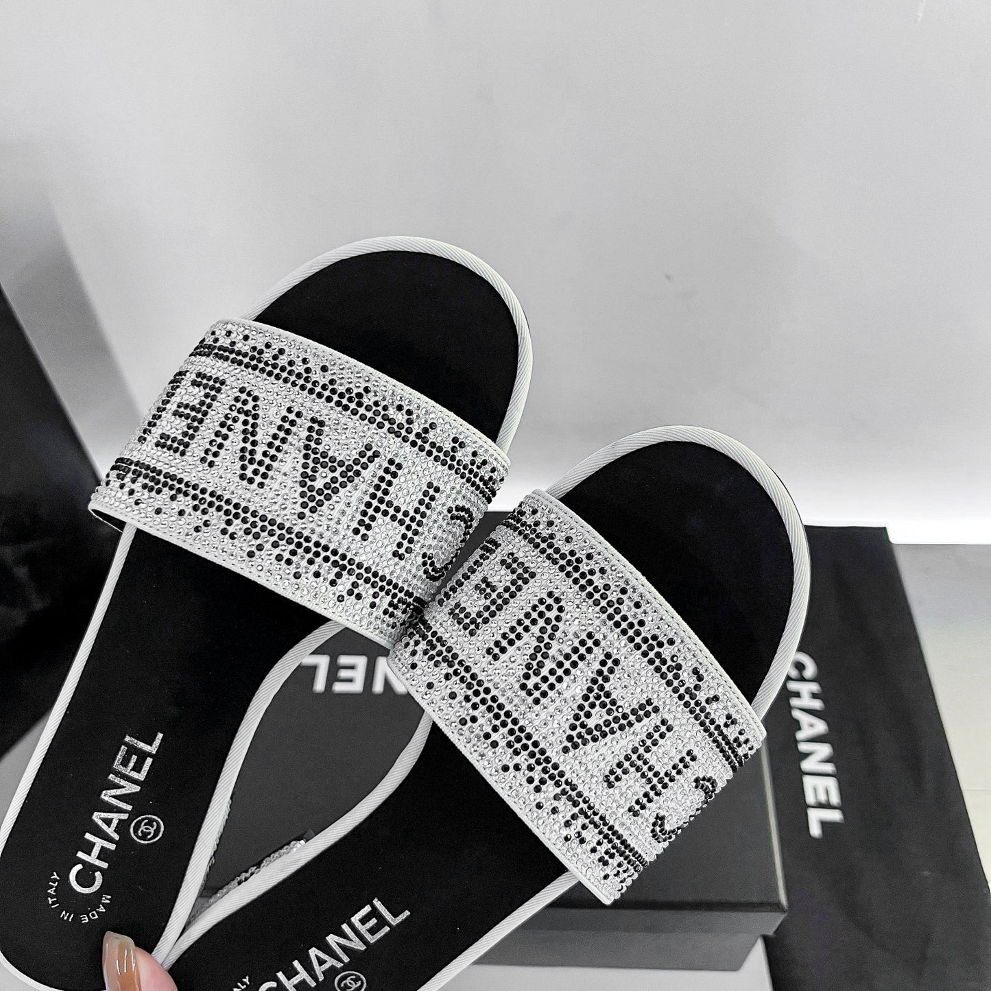 CC new arrival blingbling diamond slippers