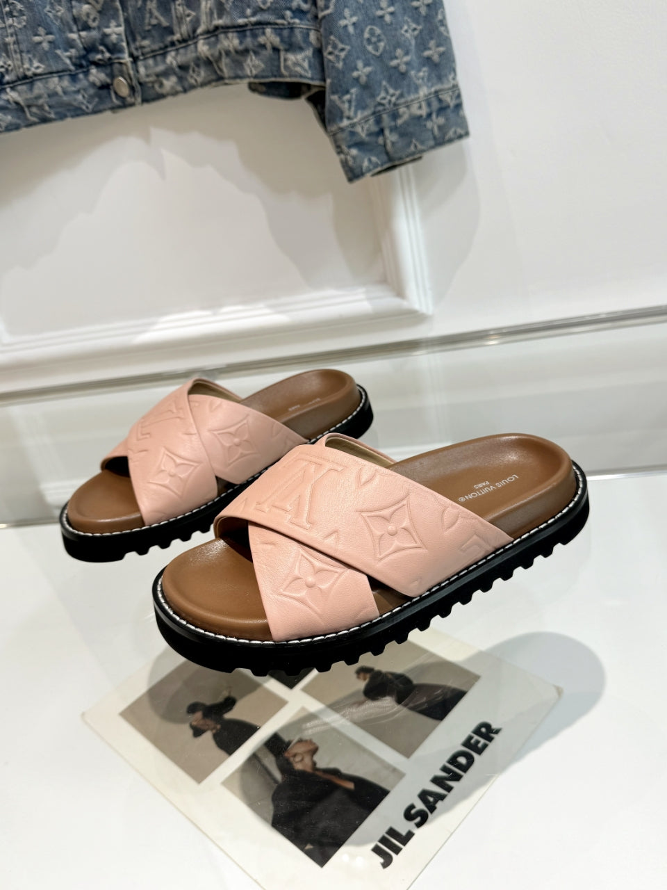 Louis new arrival summer slippers men and women