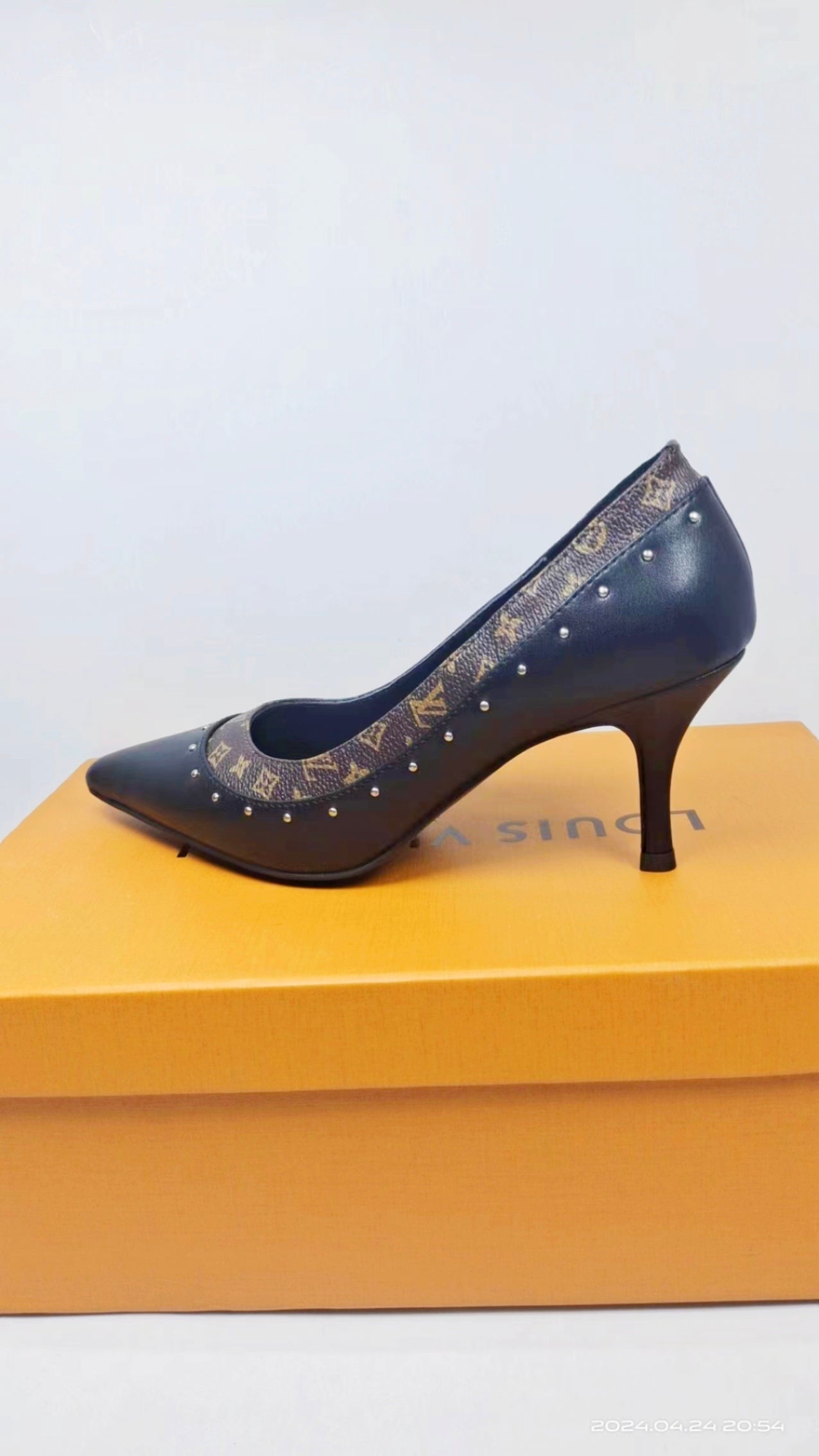 Louis new arrival women High heel 7.5 cm