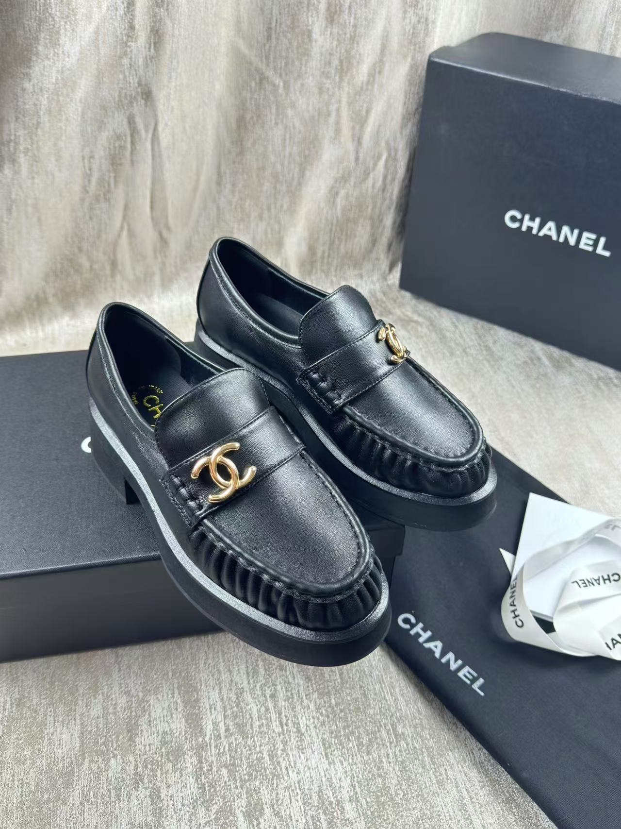 Louis new arrival 24ss women Loafers 005