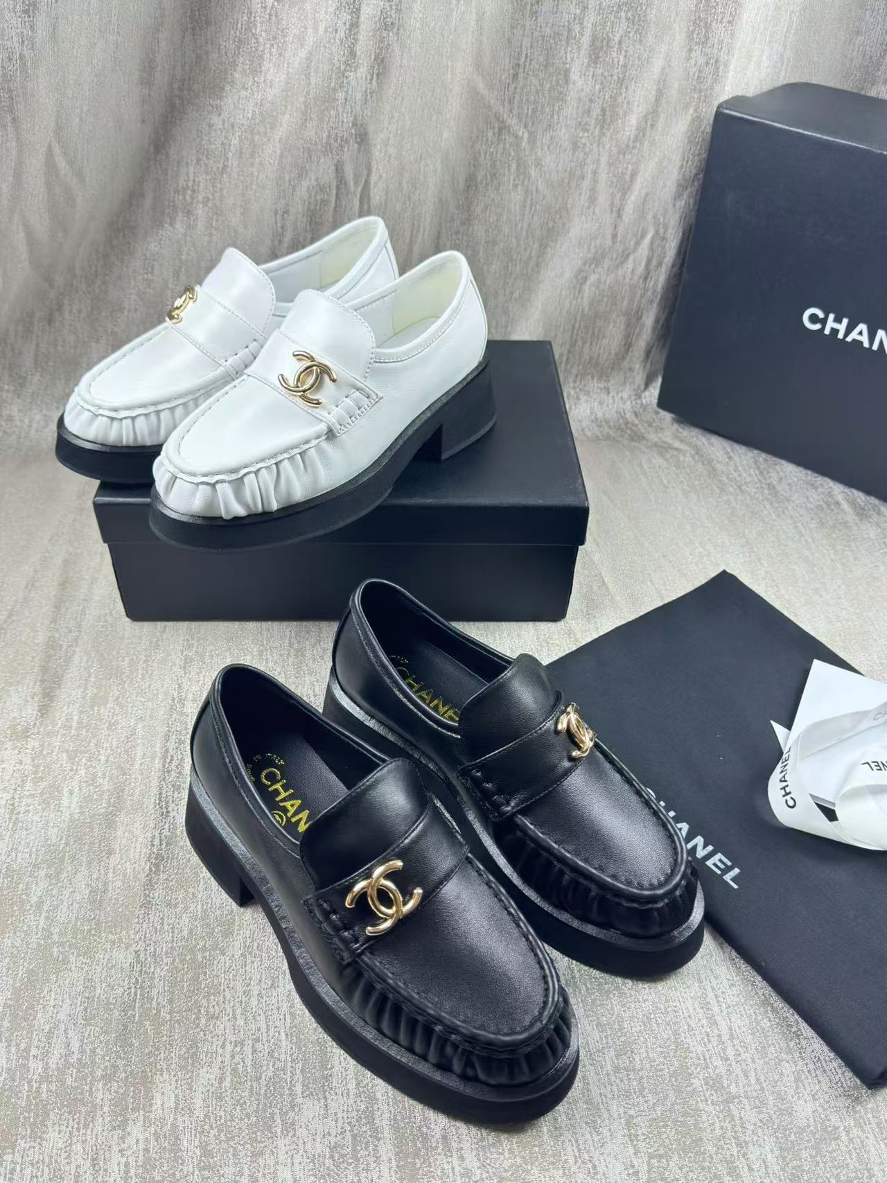 Louis new arrival 24ss women Loafers 005