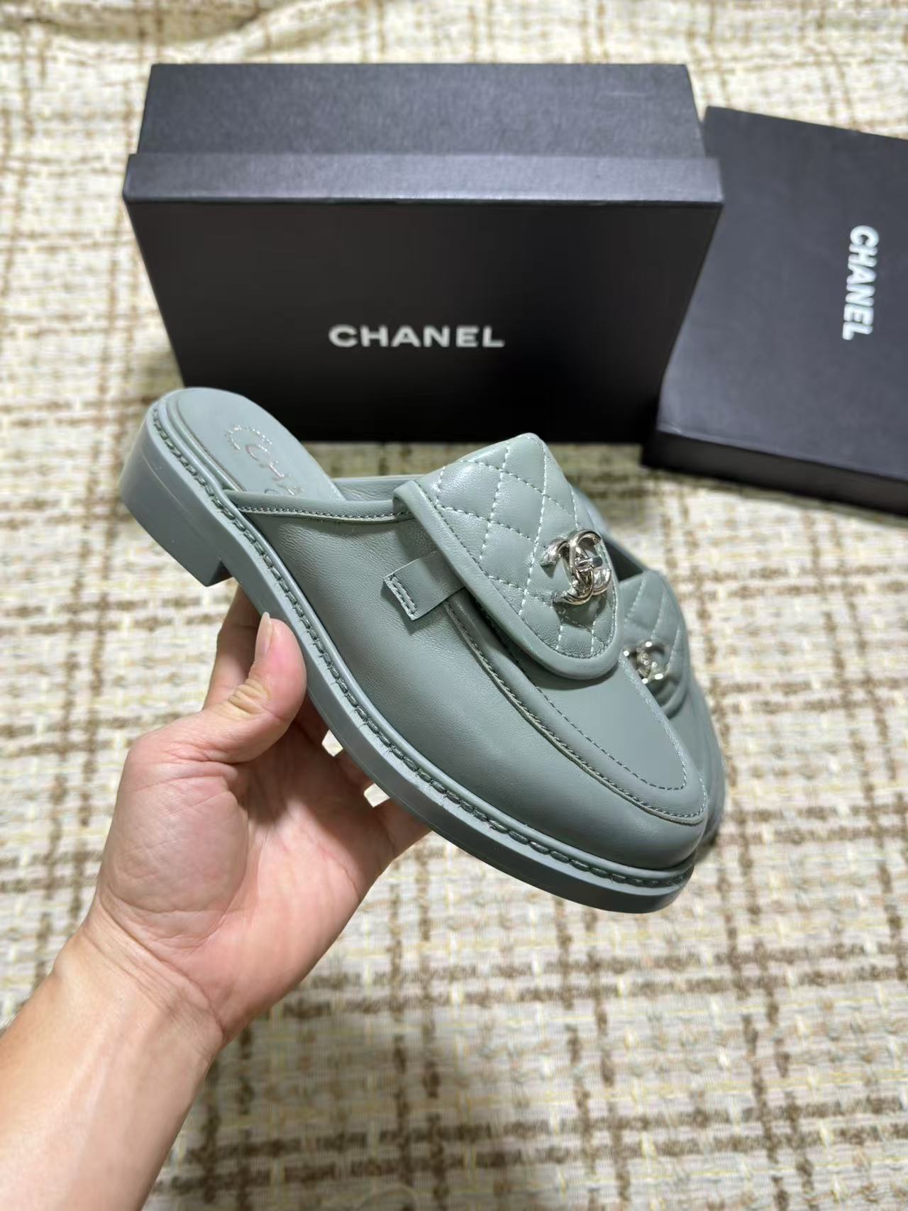 Cc new arrival 24ss women Loafers shoes