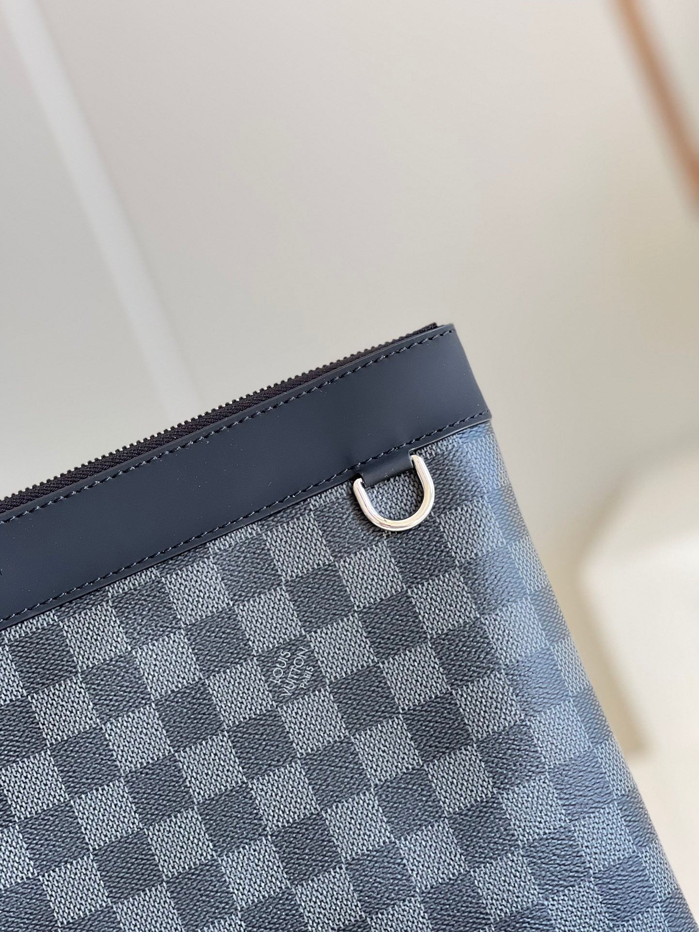 Louis Vuitton Classic Print Bag M62291, 34 x 25 x 2 CM