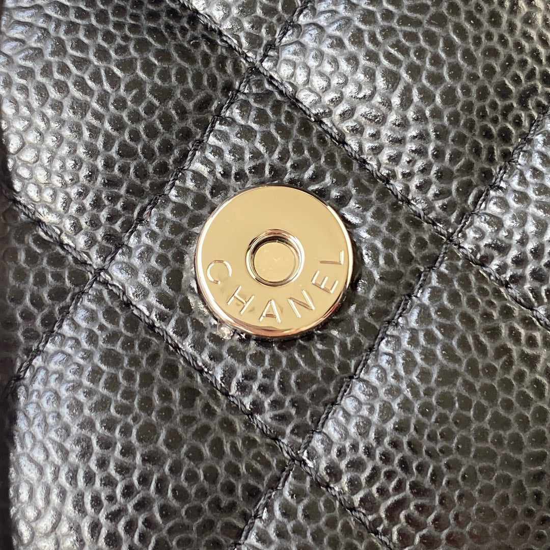 Chanel Woc caviar Silver hardware bag