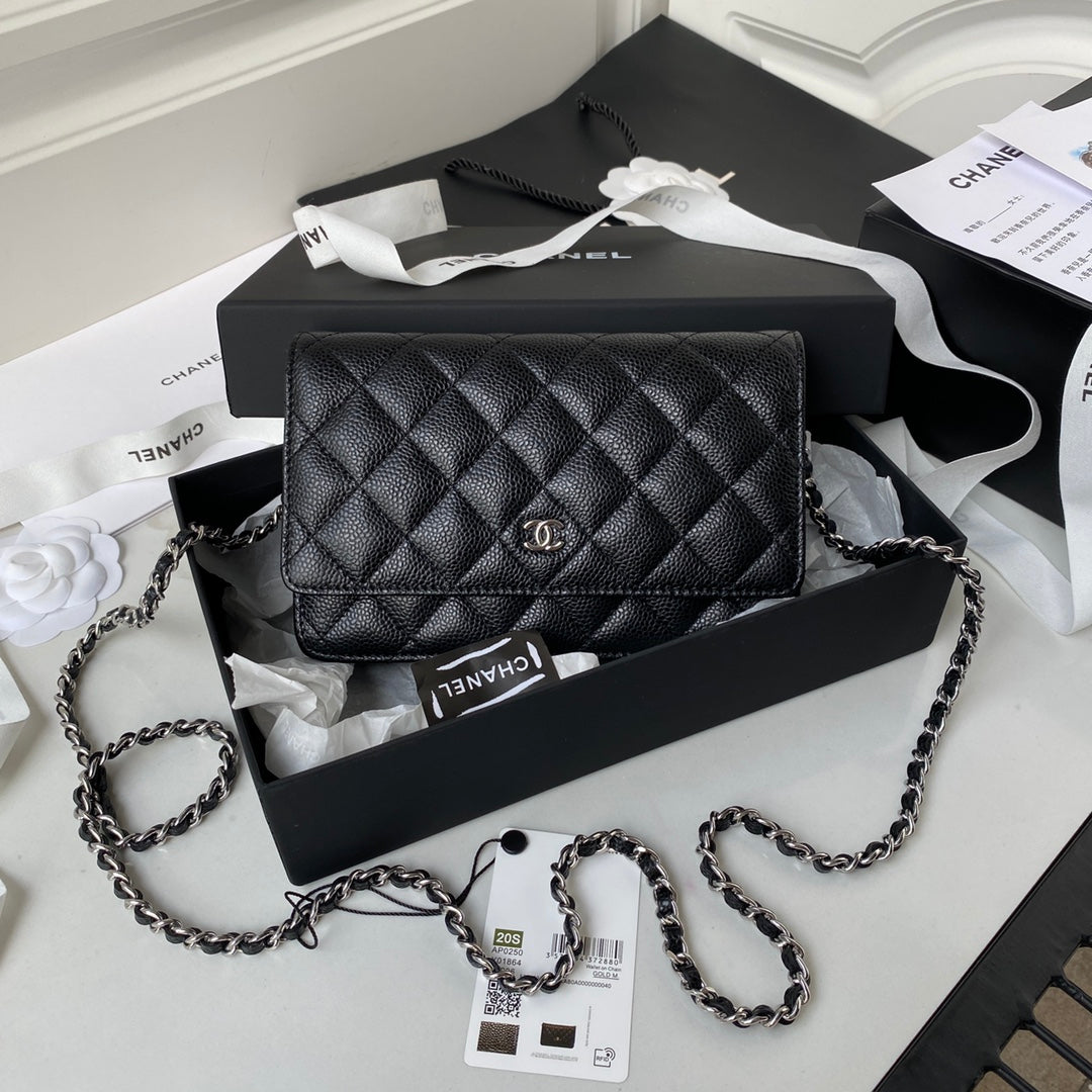 Chanel Woc caviar Silver hardware bag