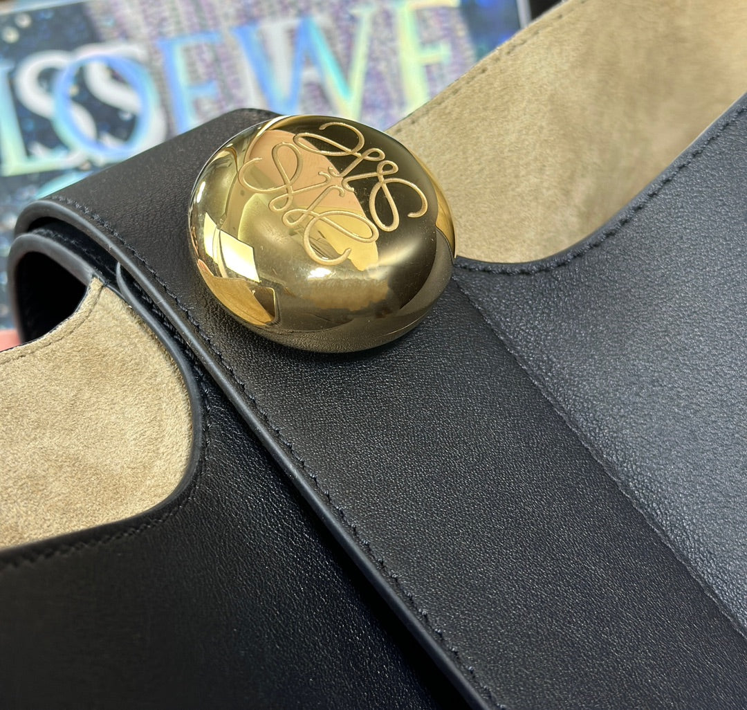 LOEWE 24SS Pebble Bucket Tote Bag, 24.5*23.5*28cm