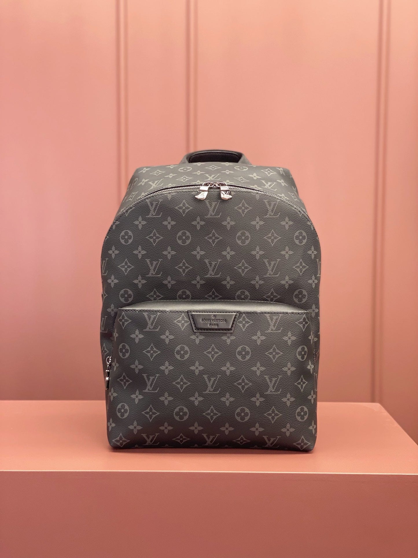 Louis Vuitton M43186 LV DISCOVERY BACKPACK Bag 30x40x20cm