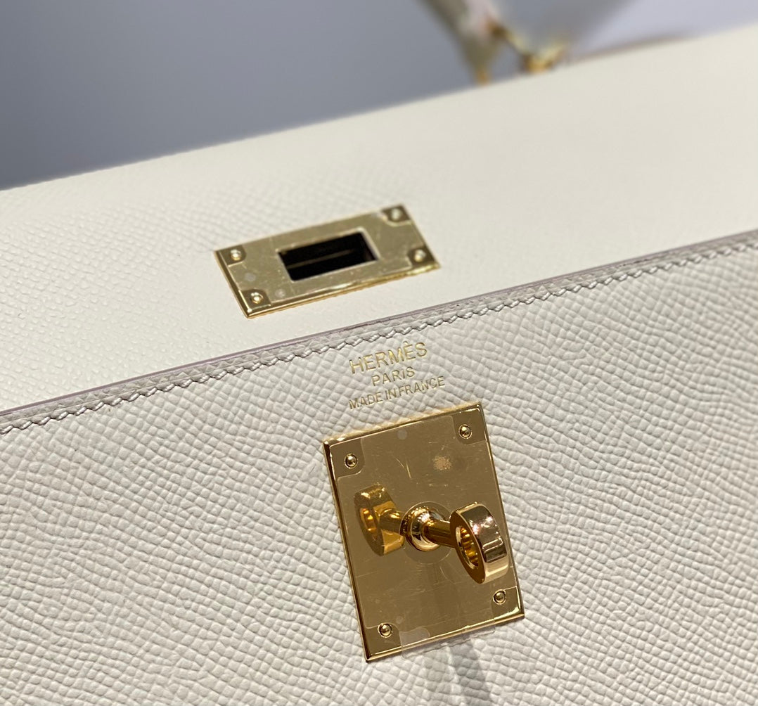 Hermès Epsom Kelly 25cm Hangbag