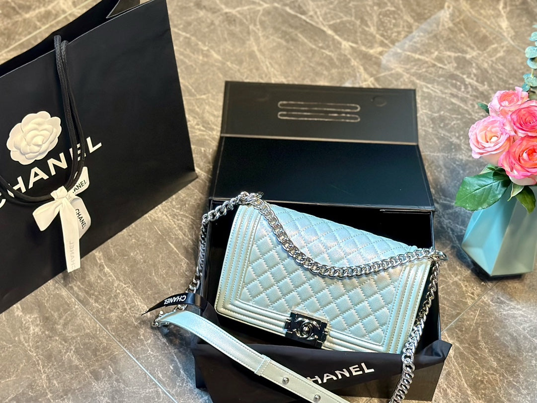 CC new arrival Leboy caviar leather size: 25 cm