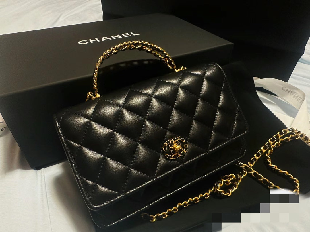 Chanel WOC Bag 19cm