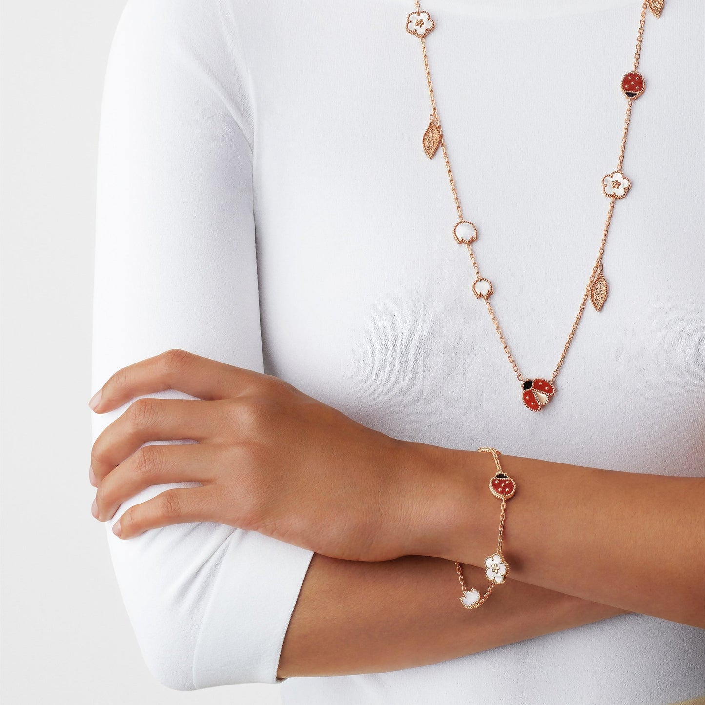 VAN CLEEF & ARPELS Lucky Spring bracelet, 5 motifs