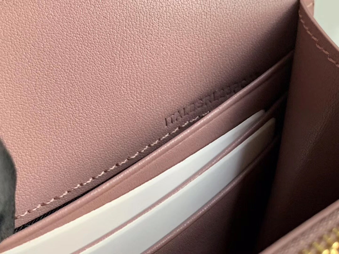 Burberry Horseferry Crossbody Bag 21x12x3cm