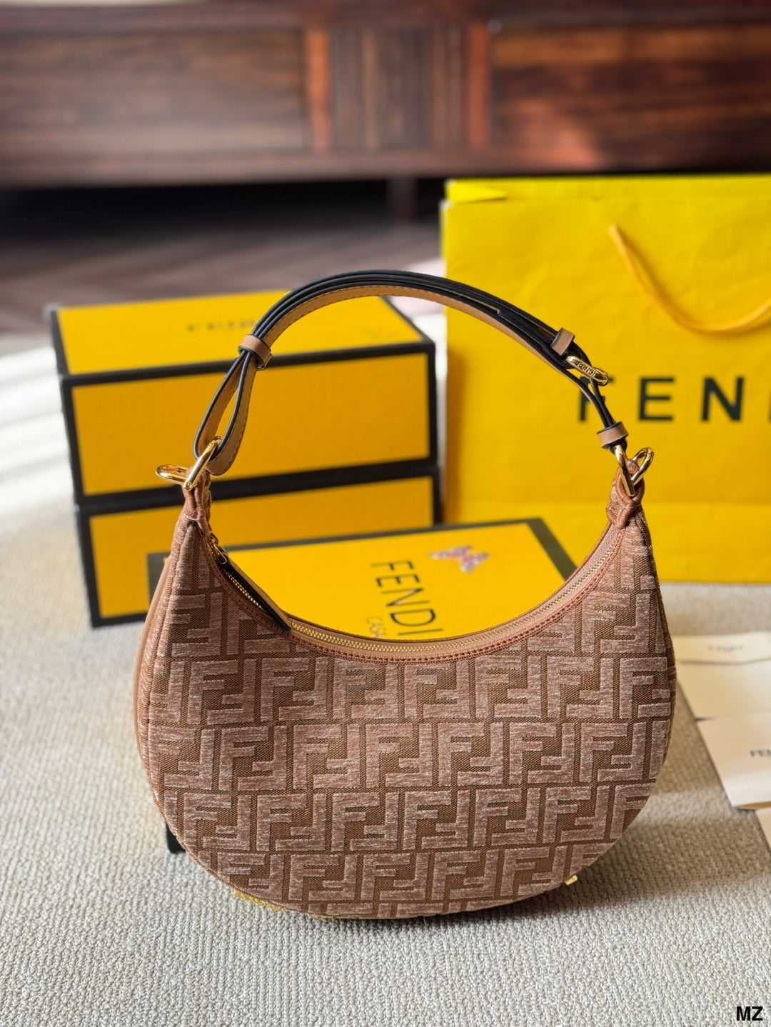 Fen 2025 new arrival graphy moon bag 002 size:30 * 16cm