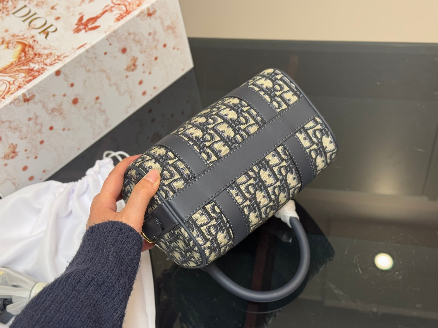 D new arrival Groove bag size: 20 cm