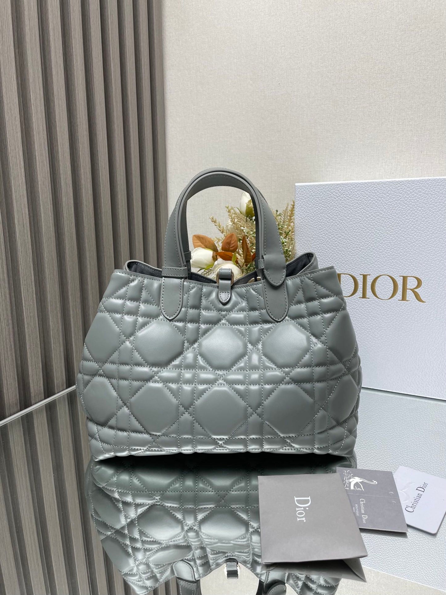 Medium Dior Toujours Bag Grey 28.5x19x21.5cm