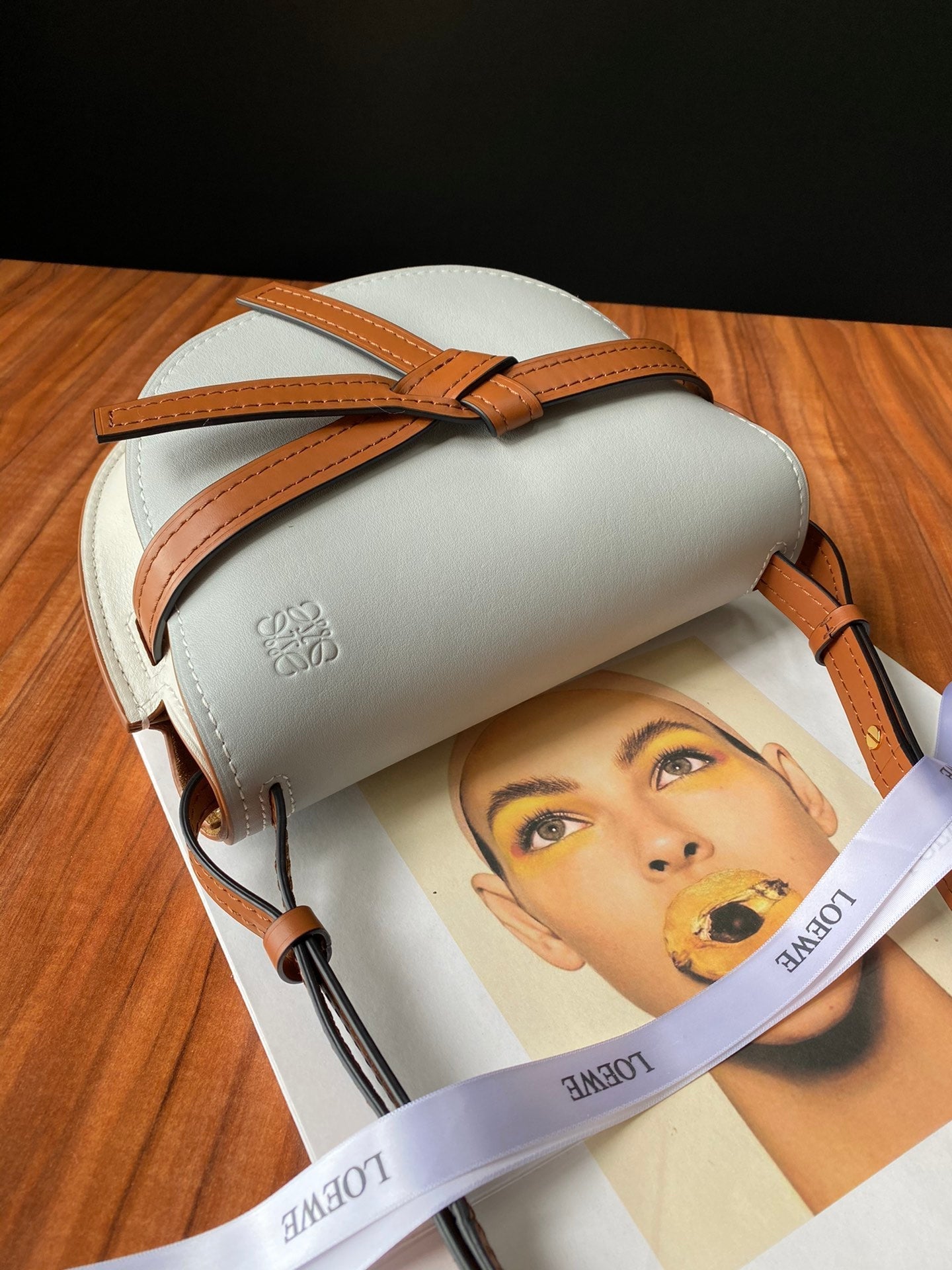 LOEWE Gate Crossbody Bag White, 20*19*11.5cm