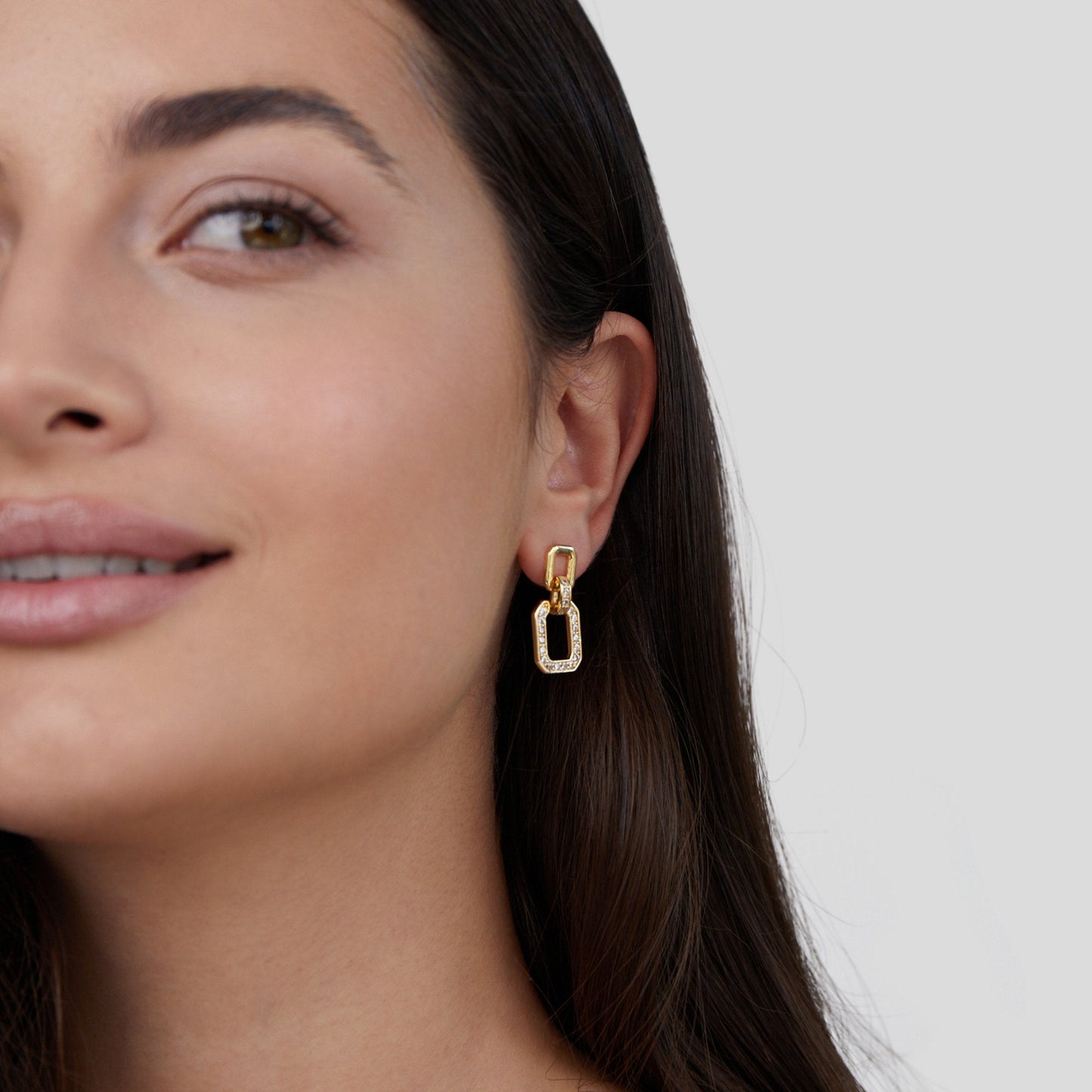 Dua Drop Crystal Square Earrings