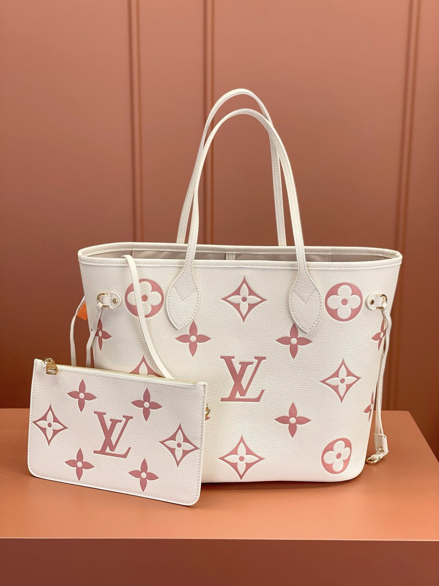 Louis Vuitton LV M21579 Neverfull MM Bag 31x28x14cm White