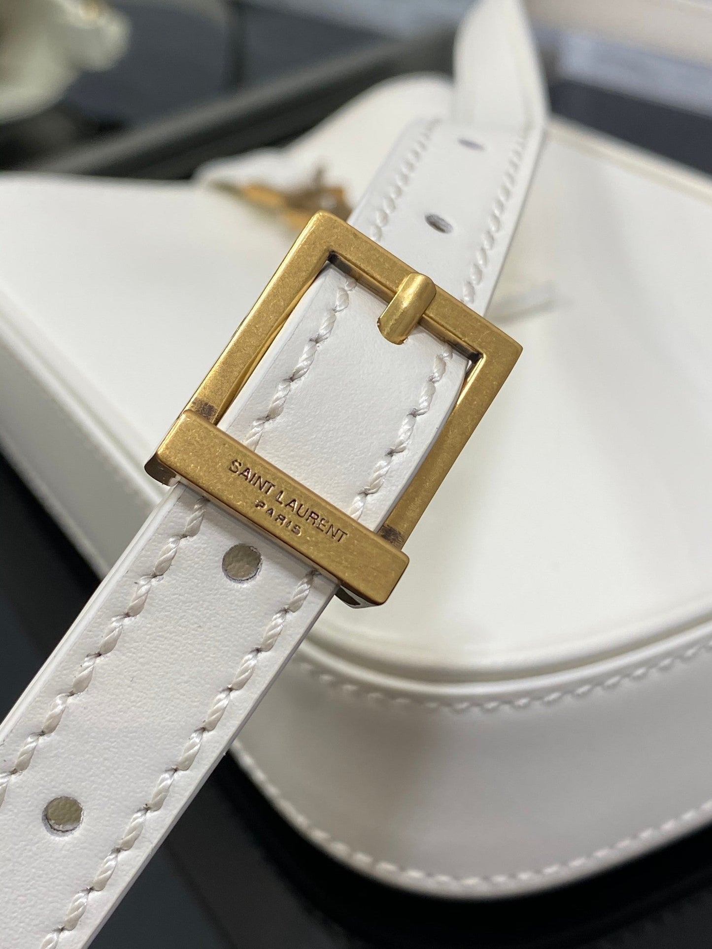 YSL Le 5 A 7 Mini White Bag - 13x20x4cm