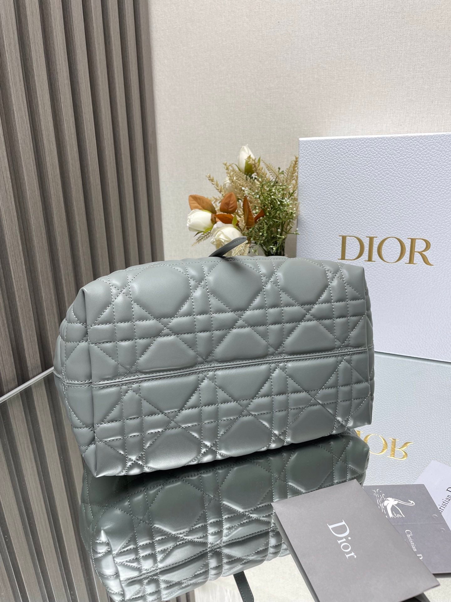 Medium Dior Toujours Bag Grey 28.5x19x21.5cm