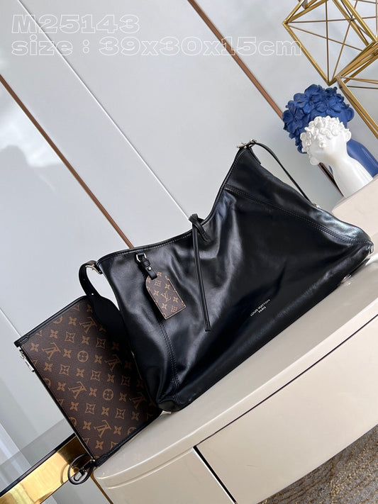 Louis Vuitton CarryAll Tote Bag Black M25143, 39 x 30 x 15 CM