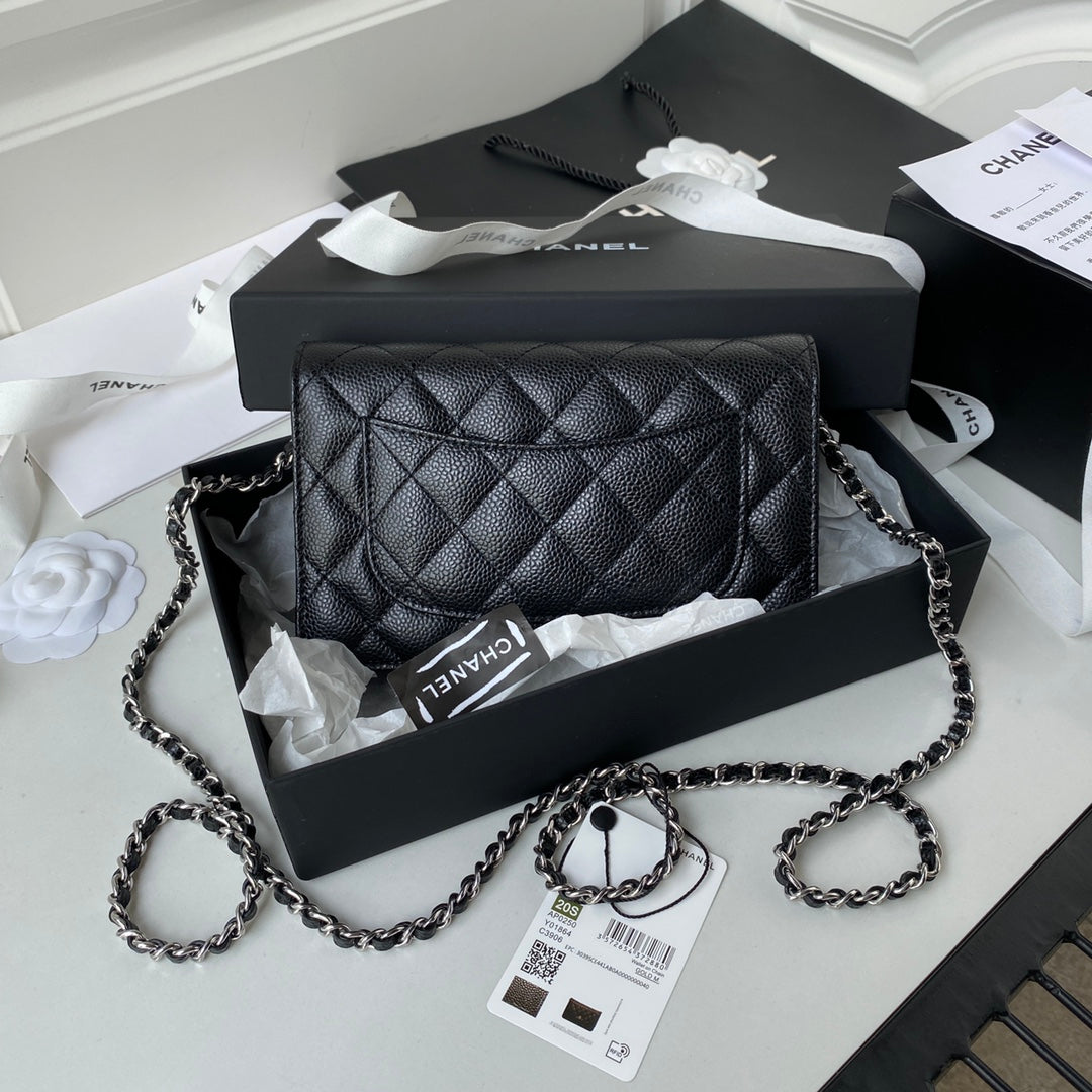 Chanel Woc caviar Silver hardware bag
