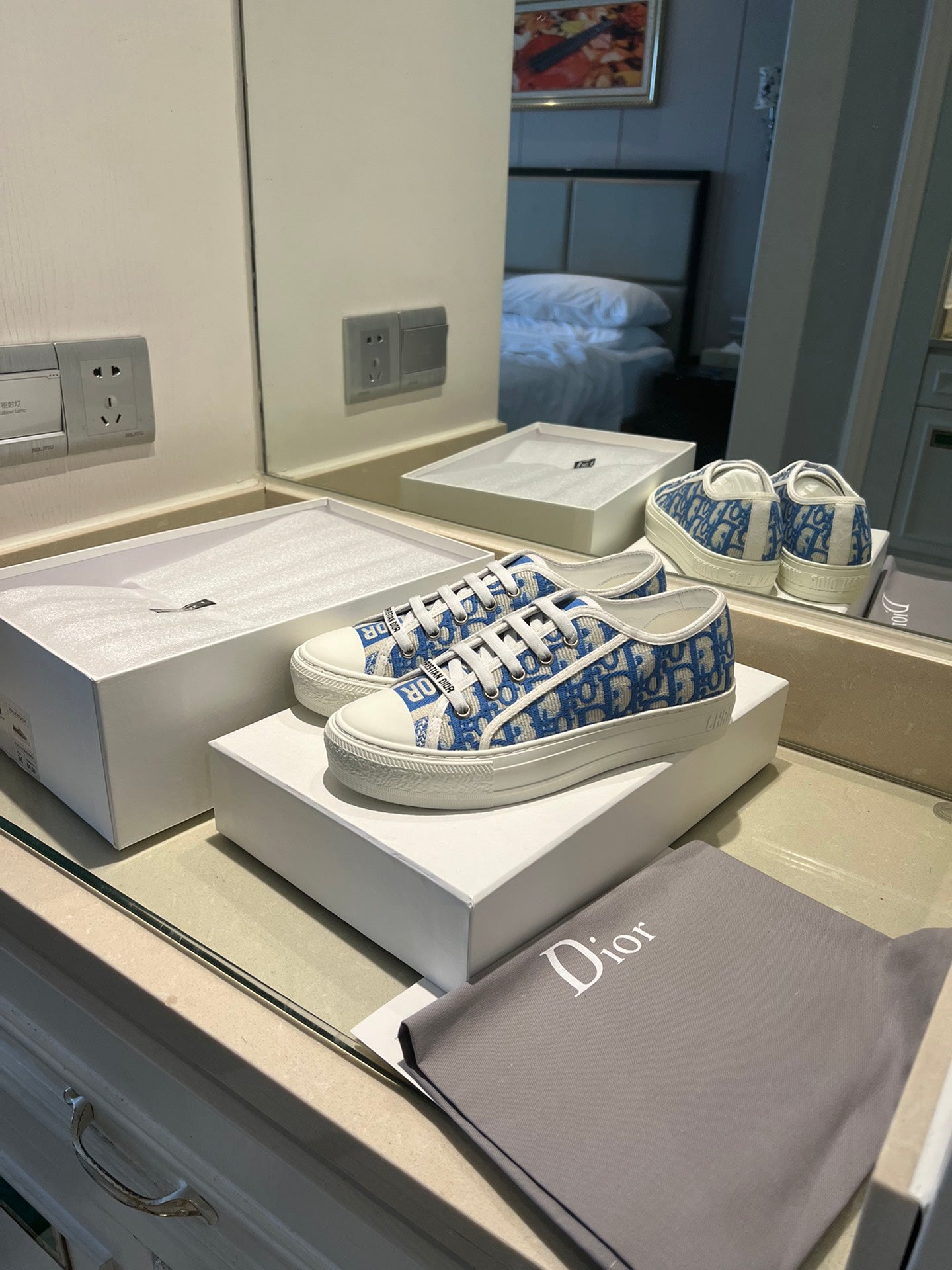 D new arrival women sneakers 02