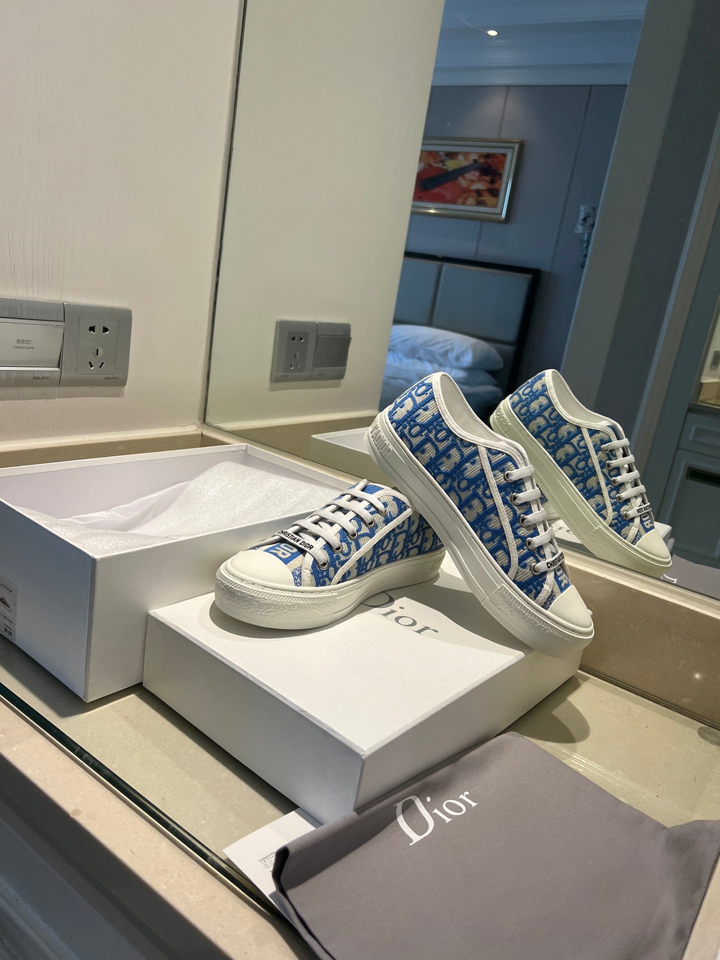 D new arrival women sneakers 02