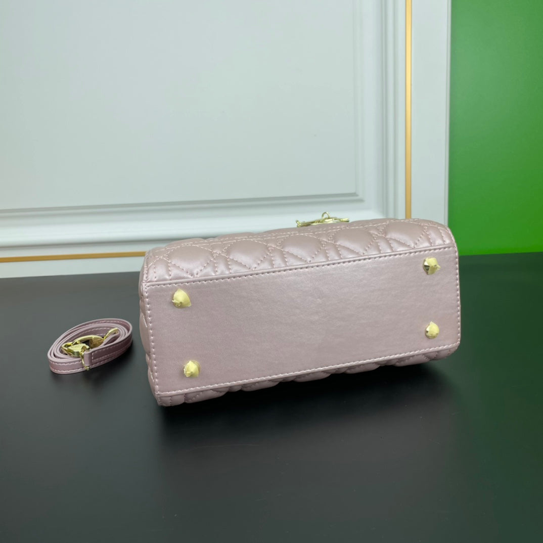 D Ultra-matte 🖤 SO BLACK 24 cm