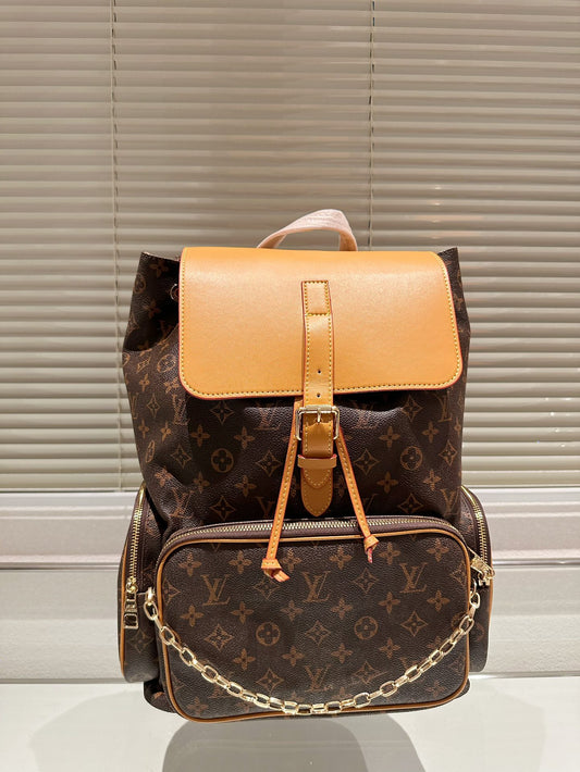 Louis Petite Malle Monogram backpack bag size : 37*45 cm