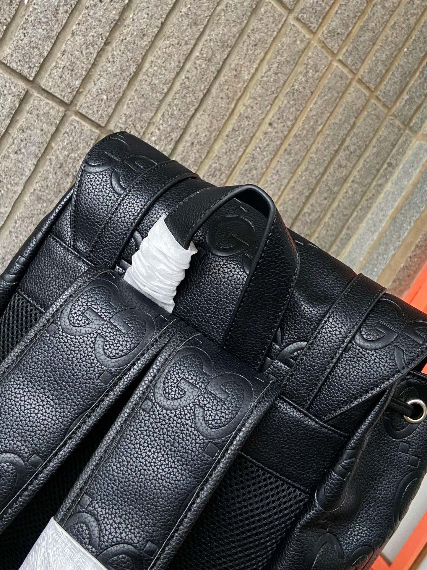 GG new arrival backpack bag size : 32 x 42 cm