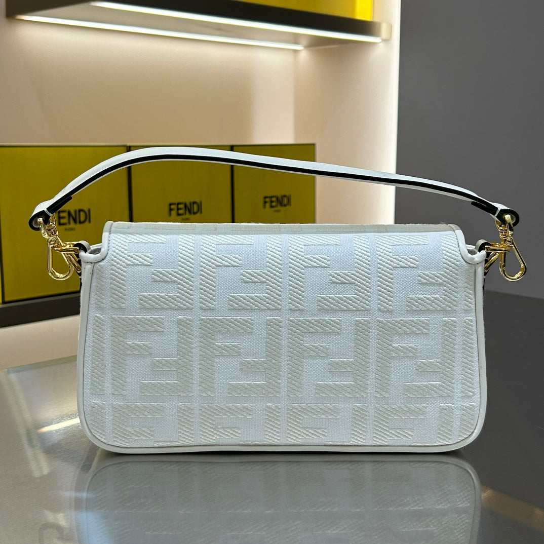 FEN Baguette bag size: 28/6.5/13.5cm