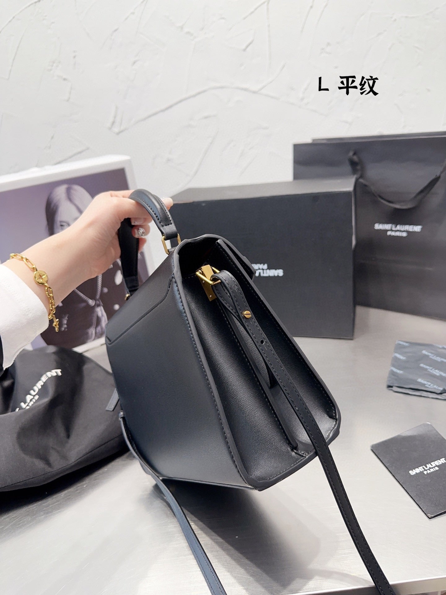 Y CASSANDRA bag size 25*20cm