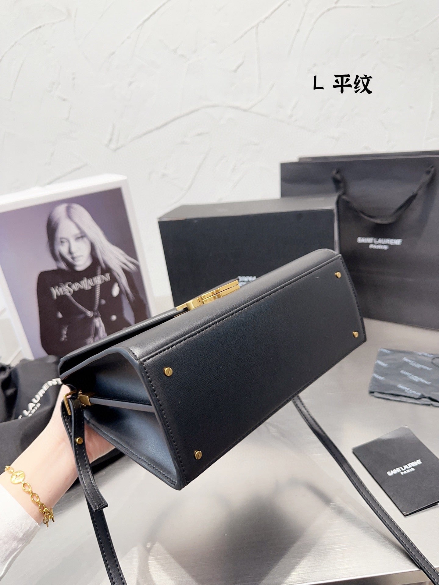 Y CASSANDRA bag size 25*20cm