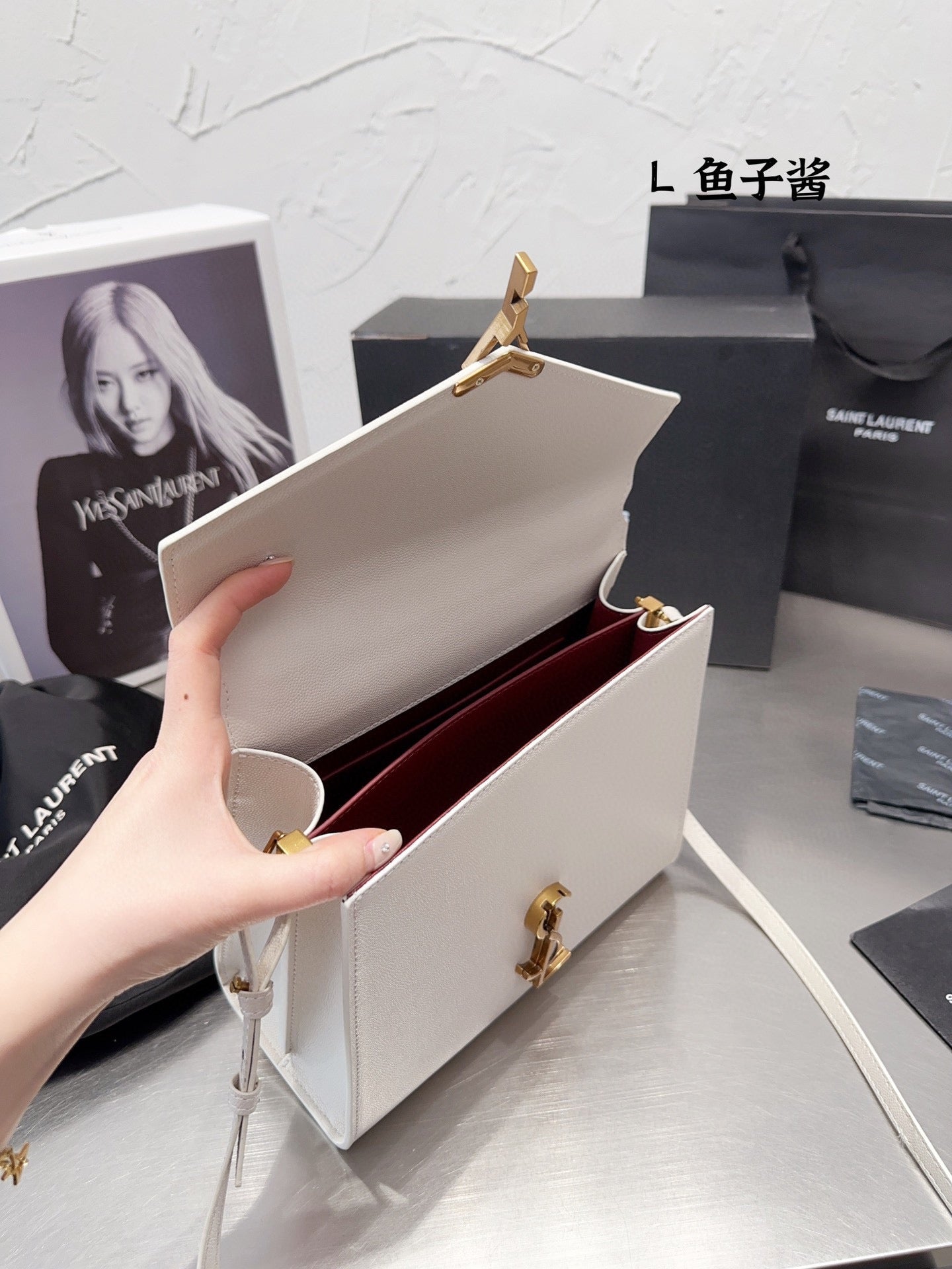 Y CASSANDRA bag size 25*20cm