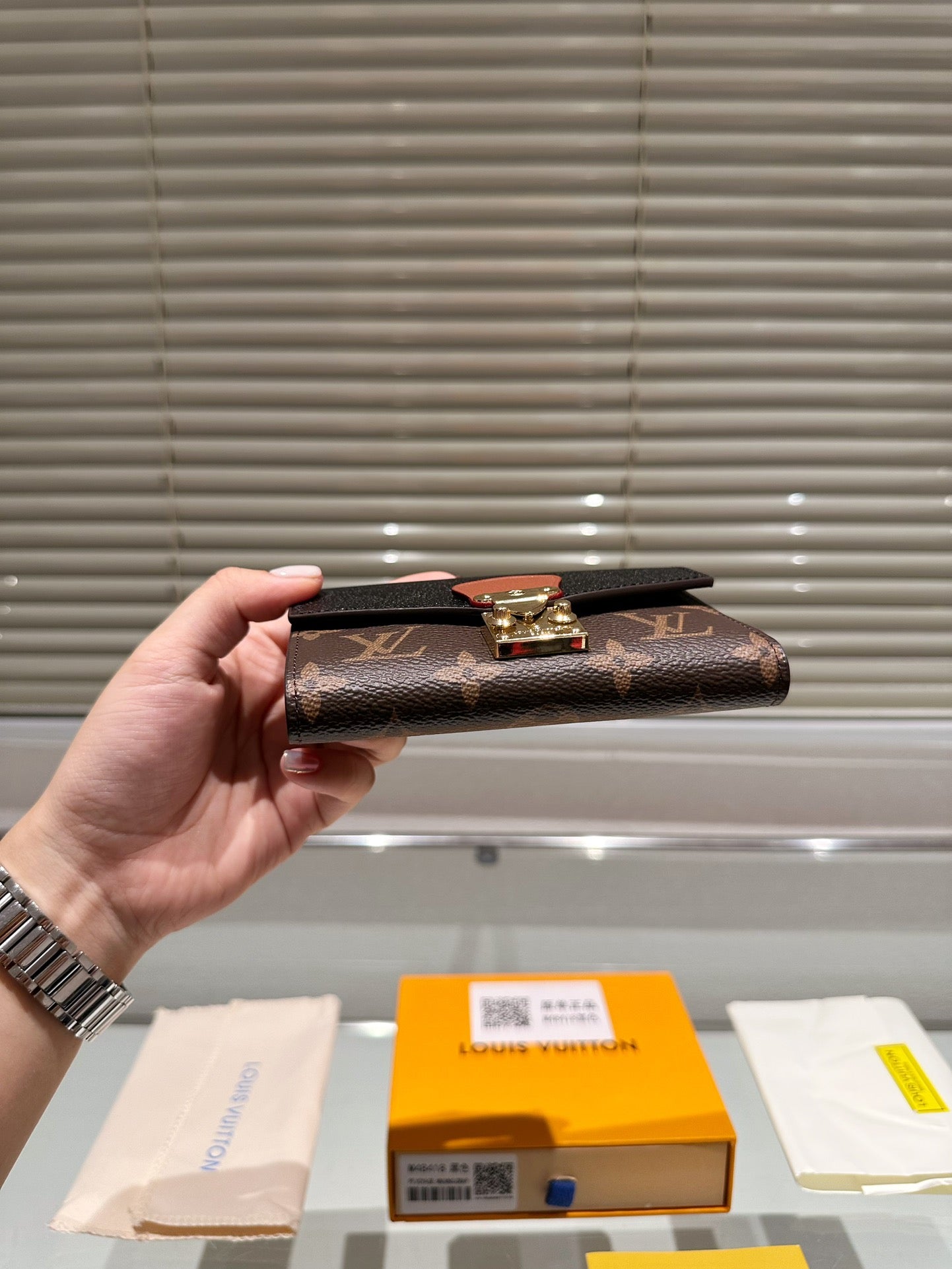 Louis new arrival wallets