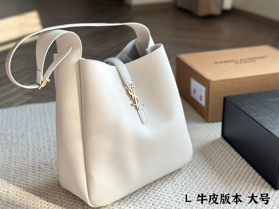 Y rose hobo new arrival bag size: 31*34cm