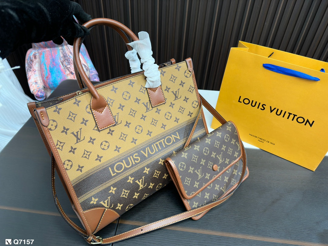 Louis new arrival tote bag size: 35* 27cm