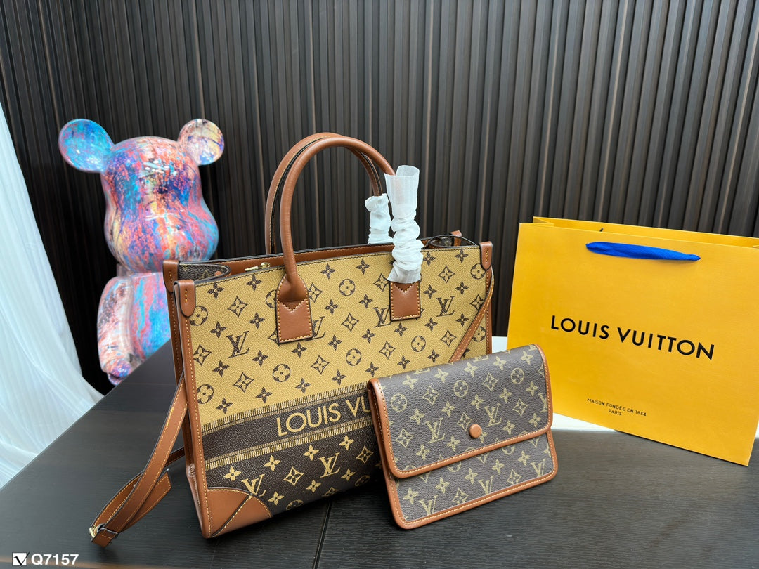 Louis new arrival tote bag size: 35* 27cm