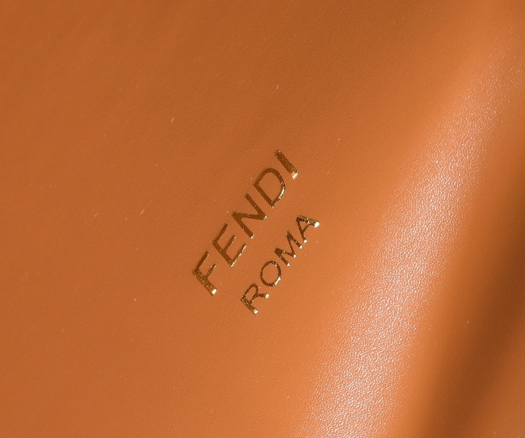 Fen Peekaboo X-Lite new arrival tote bag size : 30cm