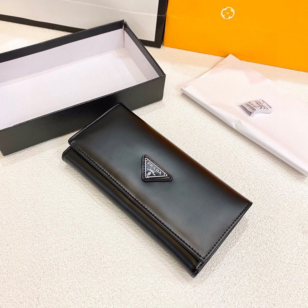 Pra new arrival wallets size: 19x10 cm