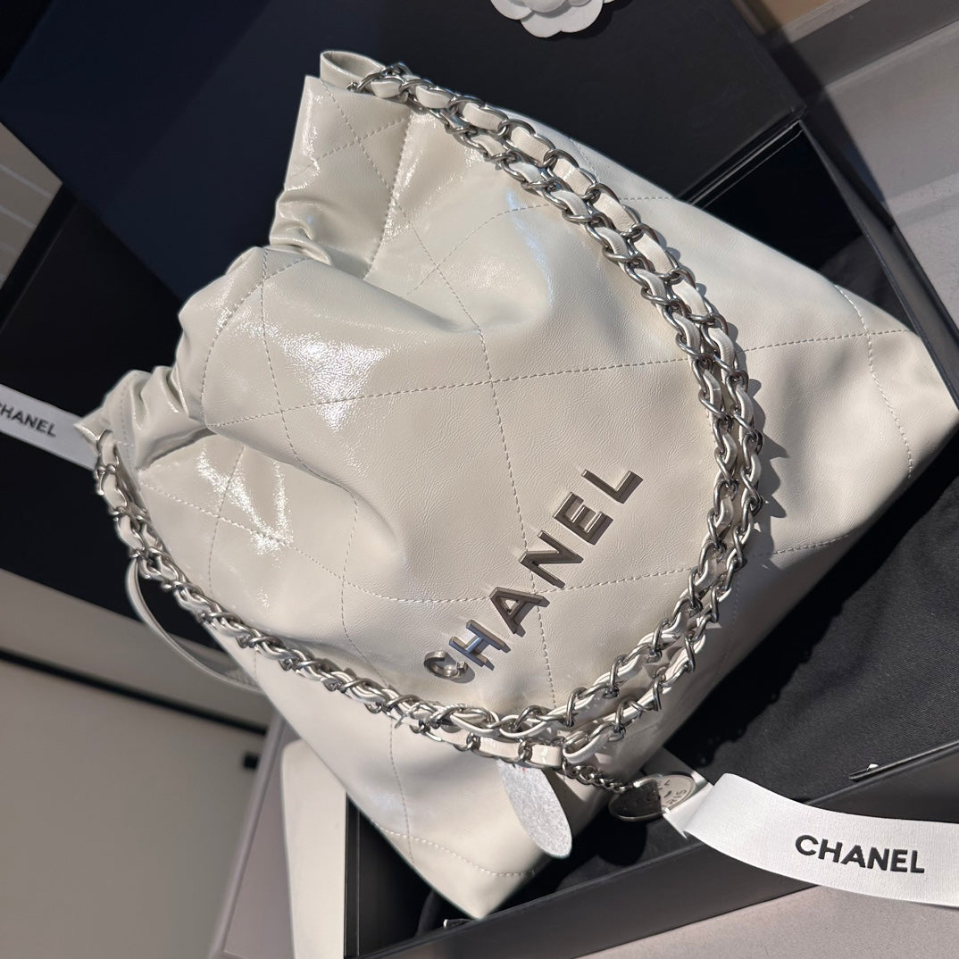 CC 23A 22BAG women bag size : 35 cm