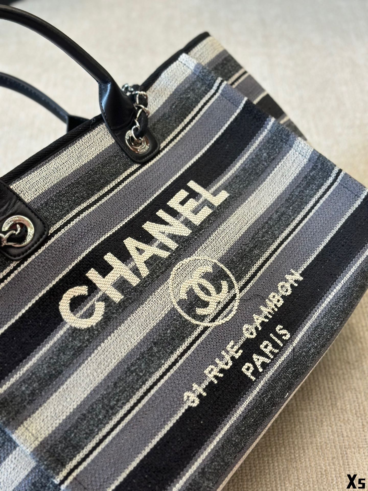 cc new arrival tote bag