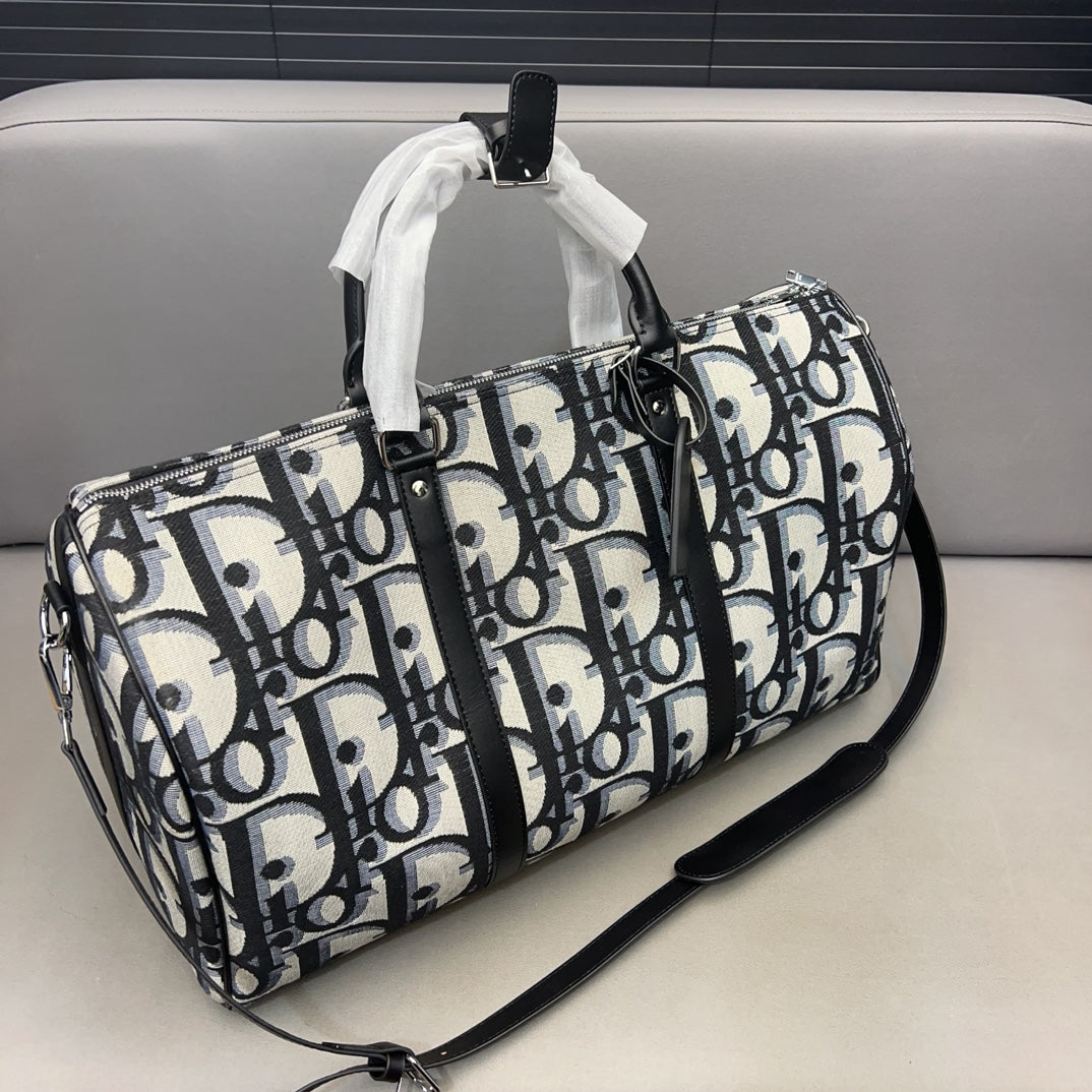 D new arrival traval bag size : 28 x 50 cm