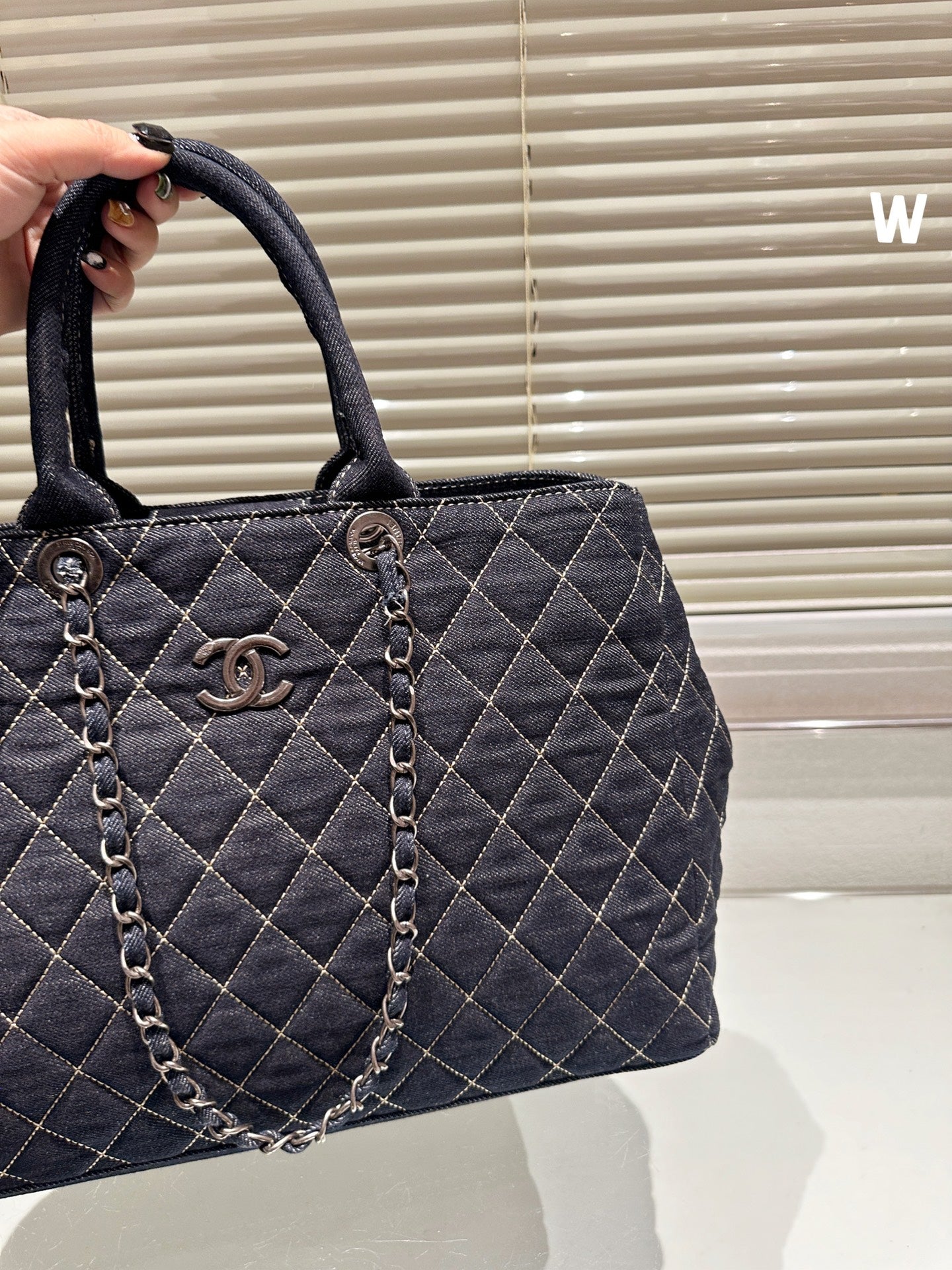 CC Vintage tote bag size 39 * 28cm