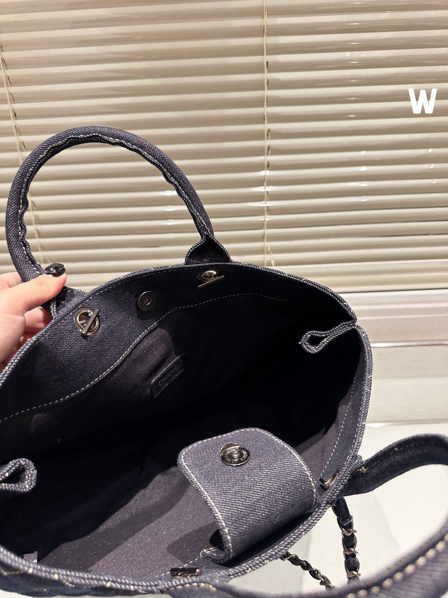 CC Vintage tote bag size 39 * 28cm