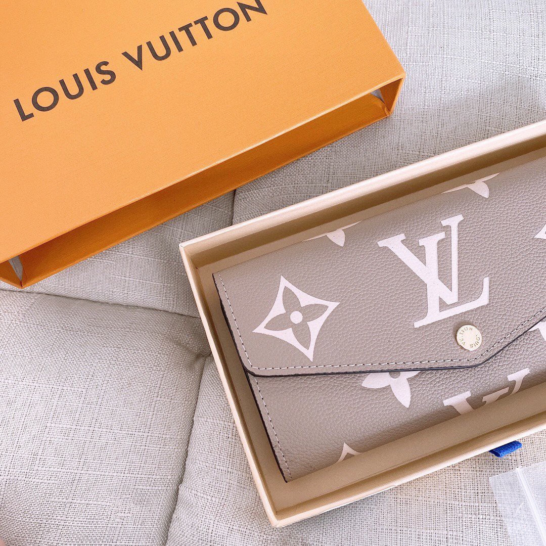 Louis Monogram Empreinte wallet size : 19.5x10.5 cm