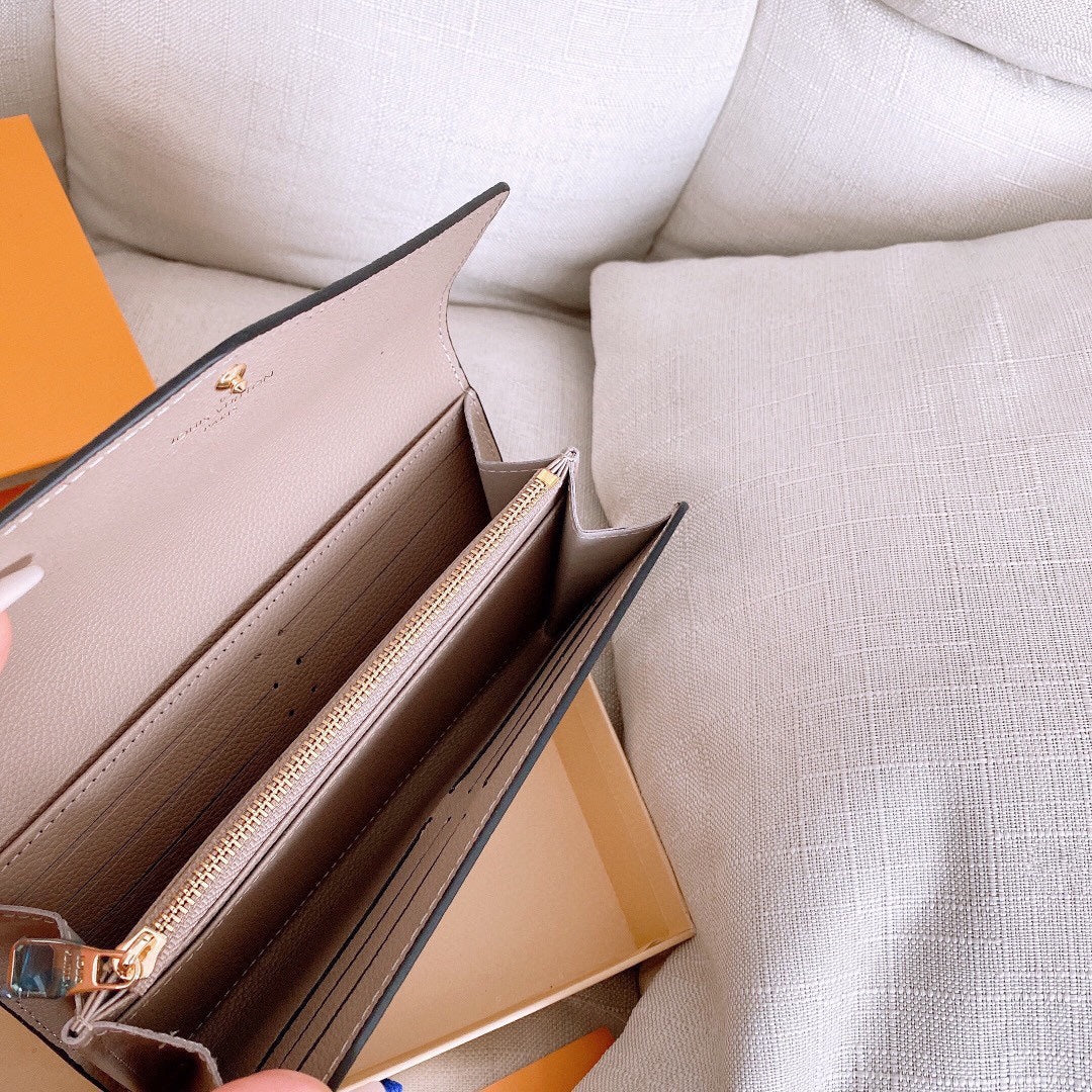 Louis Monogram Empreinte wallet size : 19.5x10.5 cm