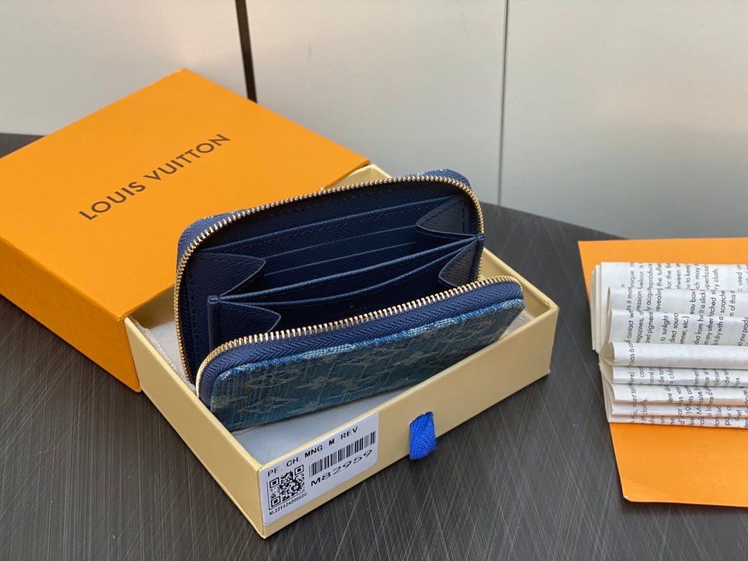 Louis new arrival Zippy Monogram denim wallet size: 11*8.5*2cm