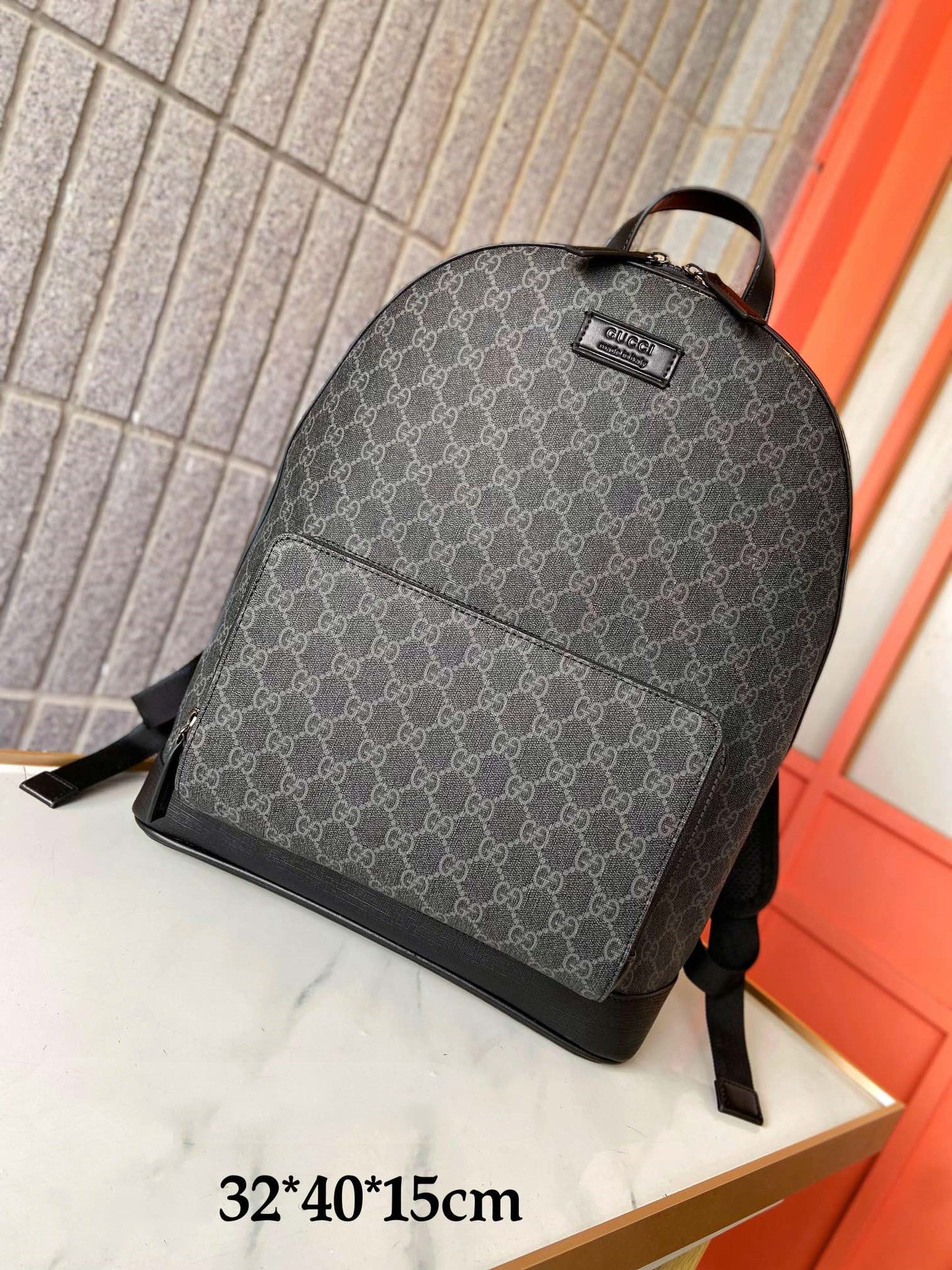 GG new arrival men backpack bag size :32*40*15 cm